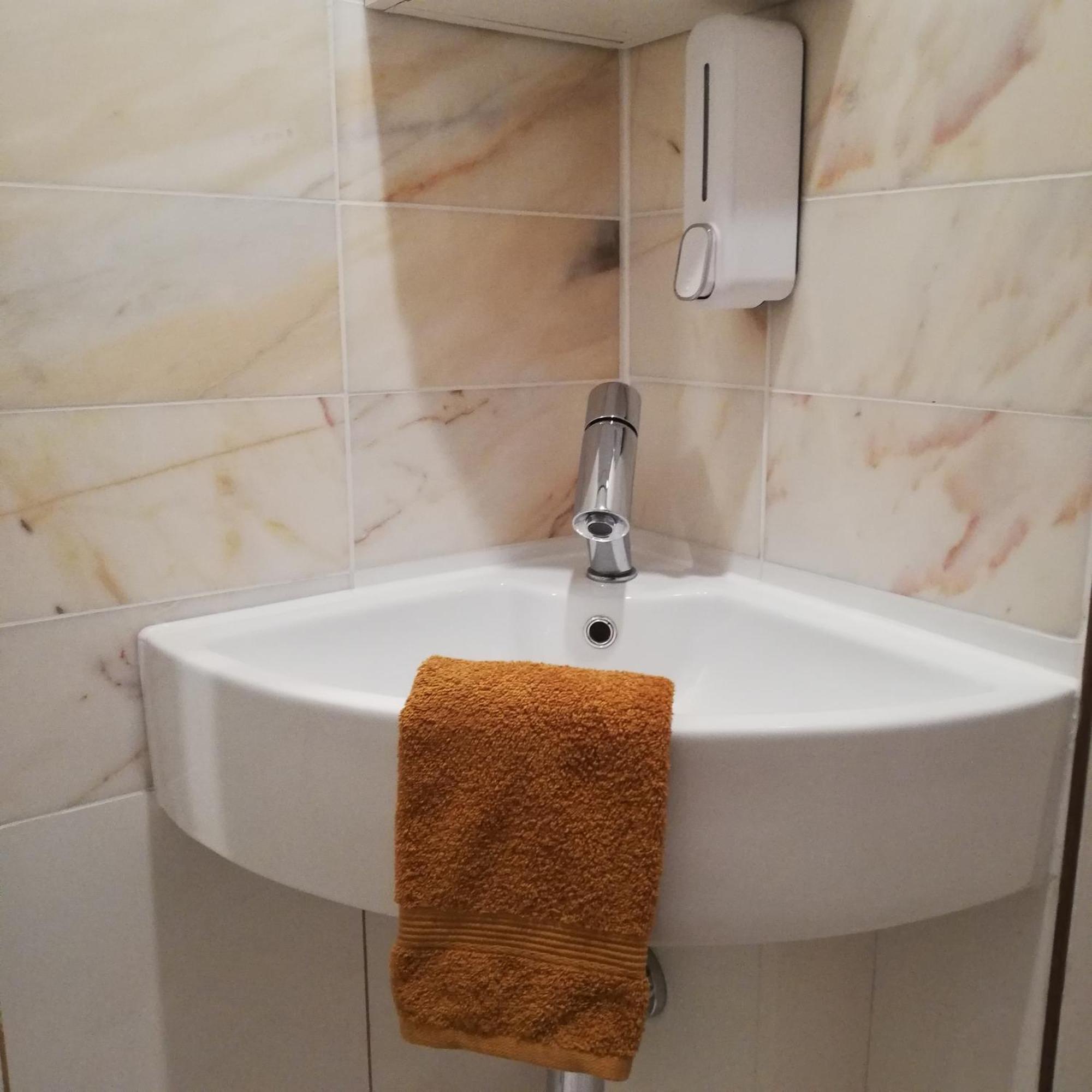 The Whispering Apple Garden Retreat Apartment Morud Екстериор снимка