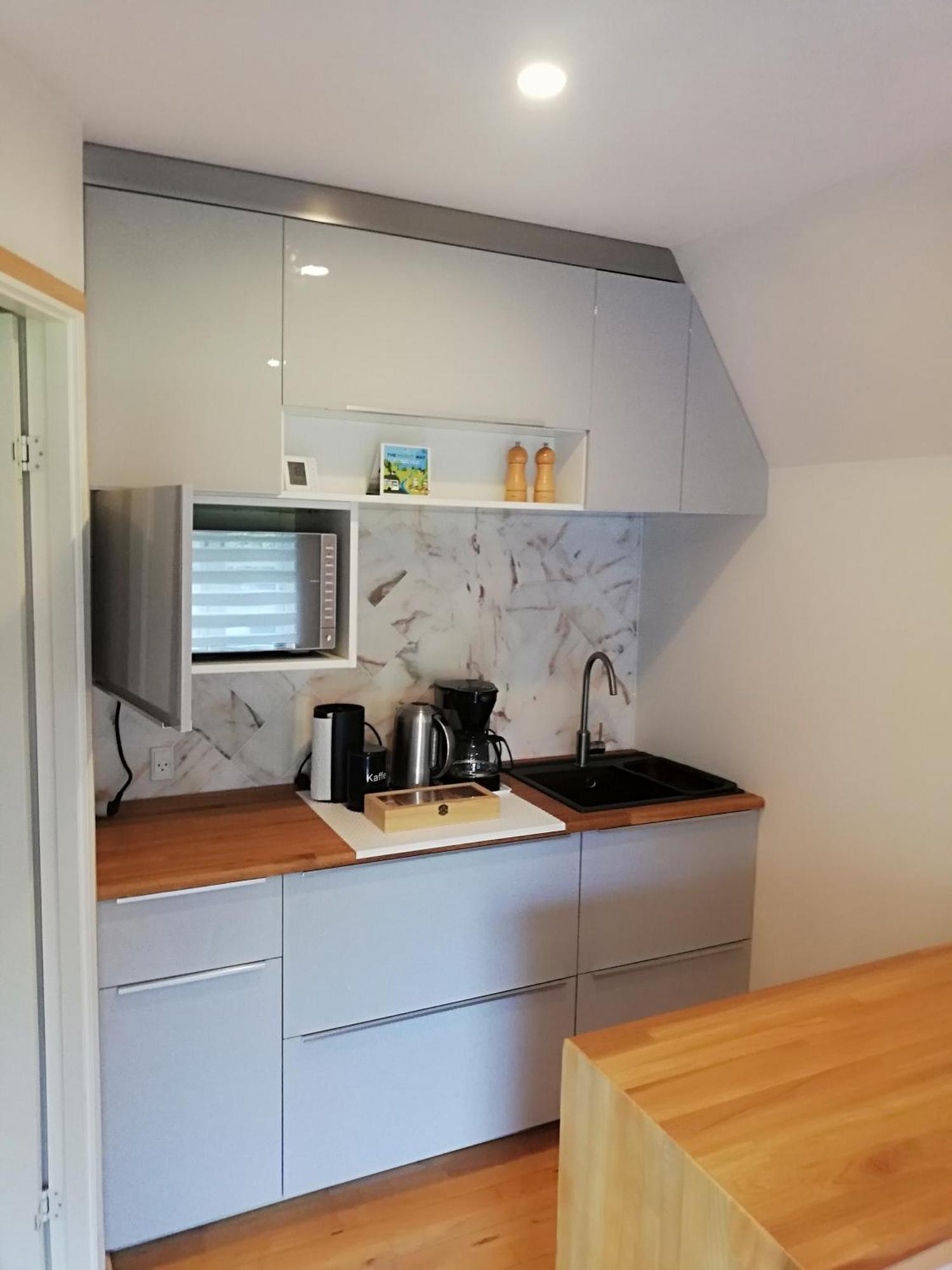 The Whispering Apple Garden Retreat Apartment Morud Екстериор снимка